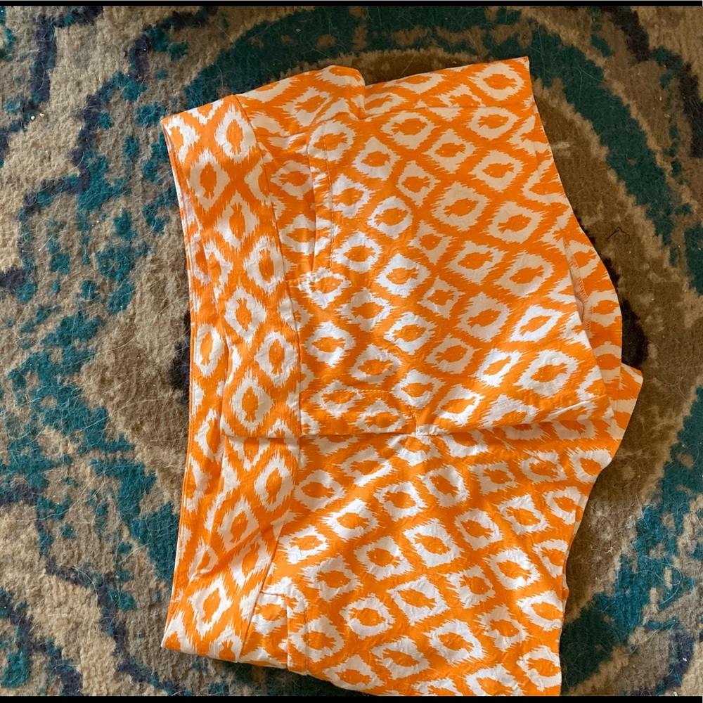 Lilly Pulitzer orange fish shorts EUC 00